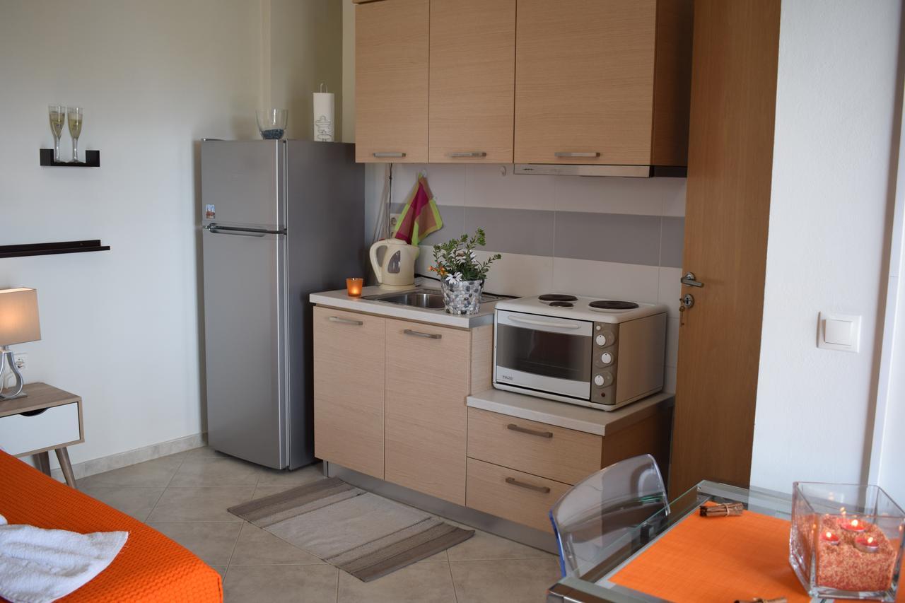 Studio Holiday Kalamata Apartment Exterior photo